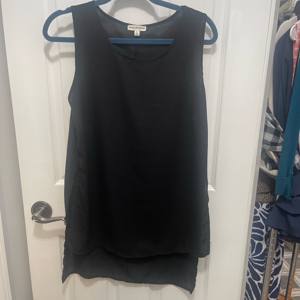 Zenana Outfitters Elegant Black Sleeveless Tank - Picture 3 of 11